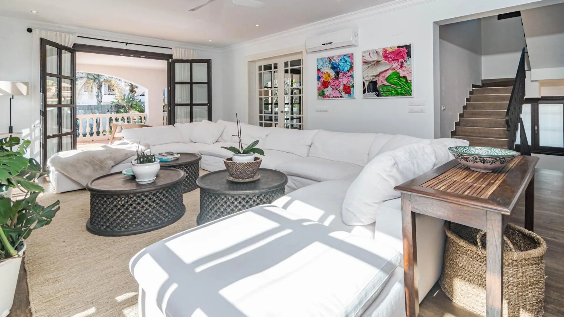 Cortijo Blanco Villa 马尔韦利亚